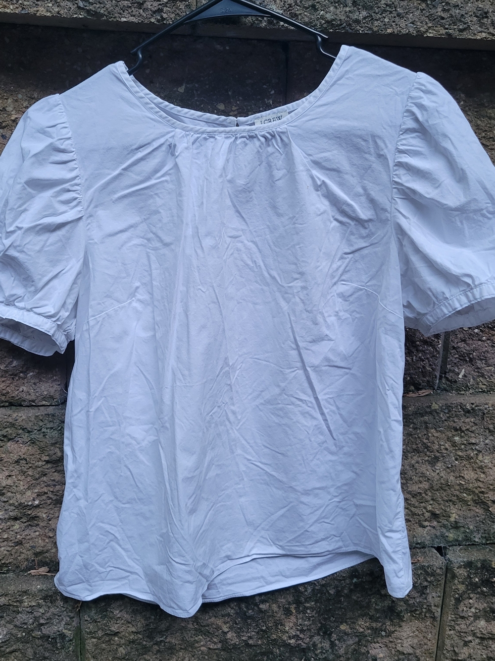 Lightweight White Puff-Sleeve Women's Top